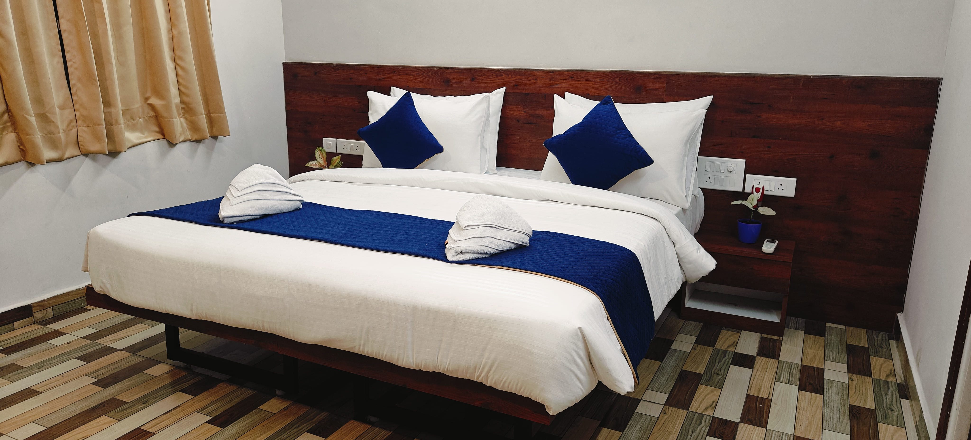 Deluxe Suites